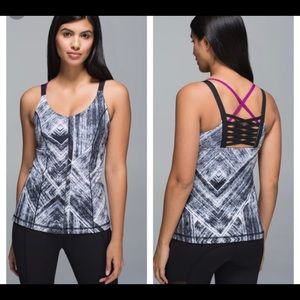 Lululemon |  Crisscross Top